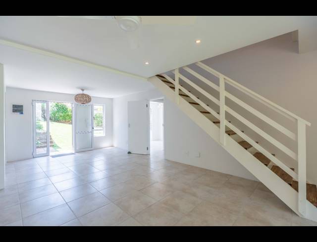 4 BEDROOM TOWNHOUSE FOR SALE IN UMHLANGA CENTRAL